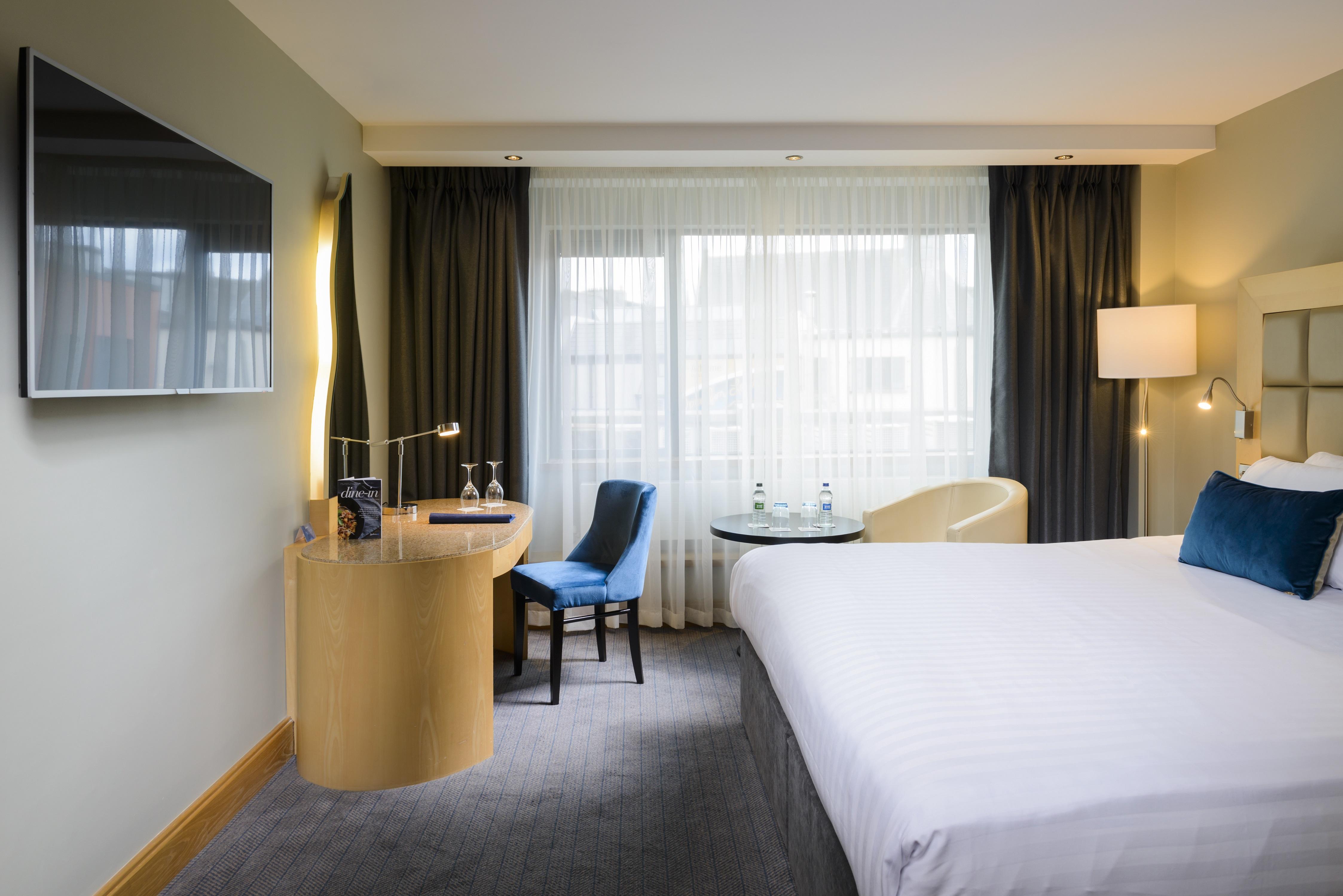 Radisson Blu Hotel, Athlone Exteriör bild