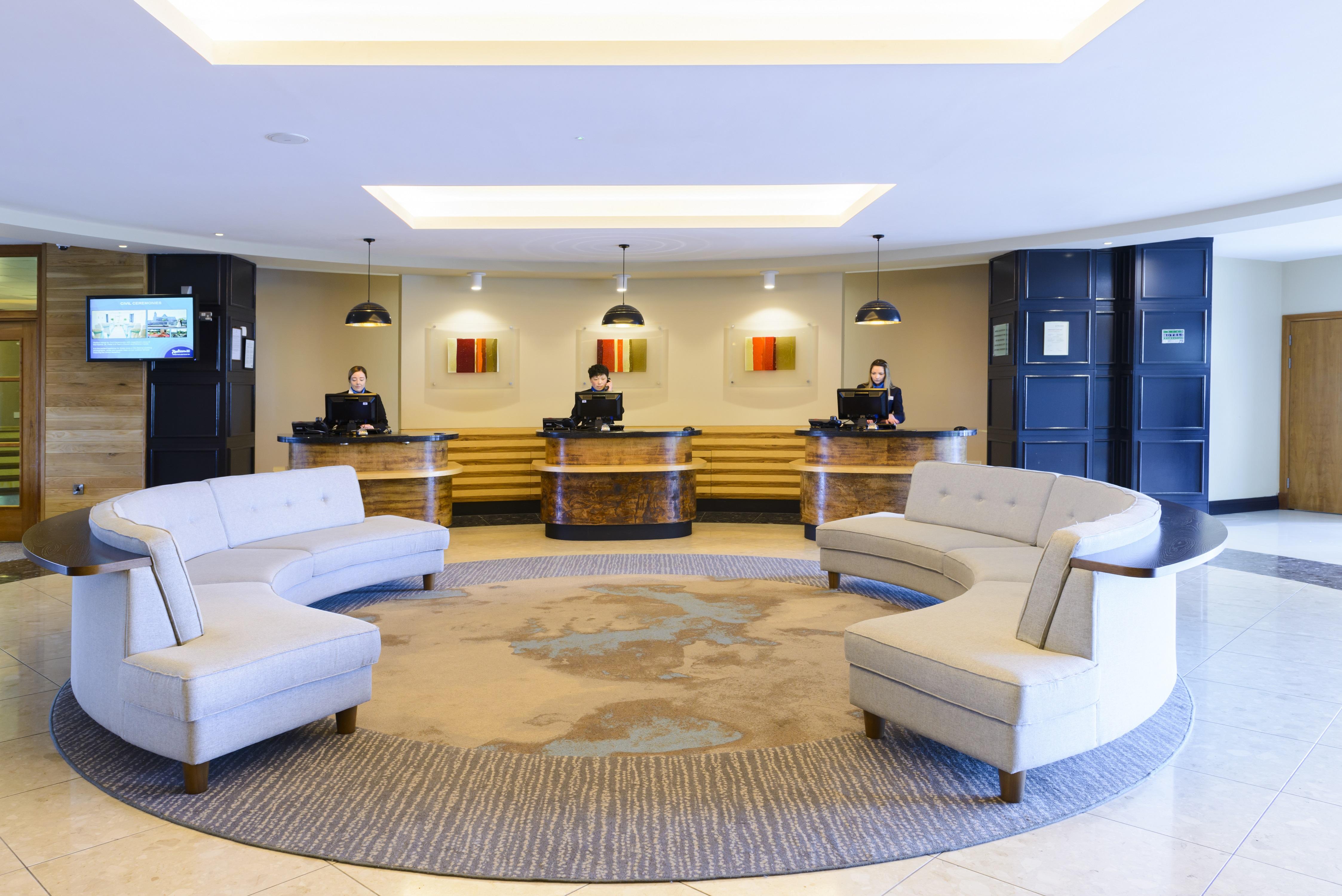 Radisson Blu Hotel, Athlone Exteriör bild